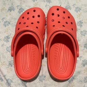 Size: 5 M/ 7 W   Color: red